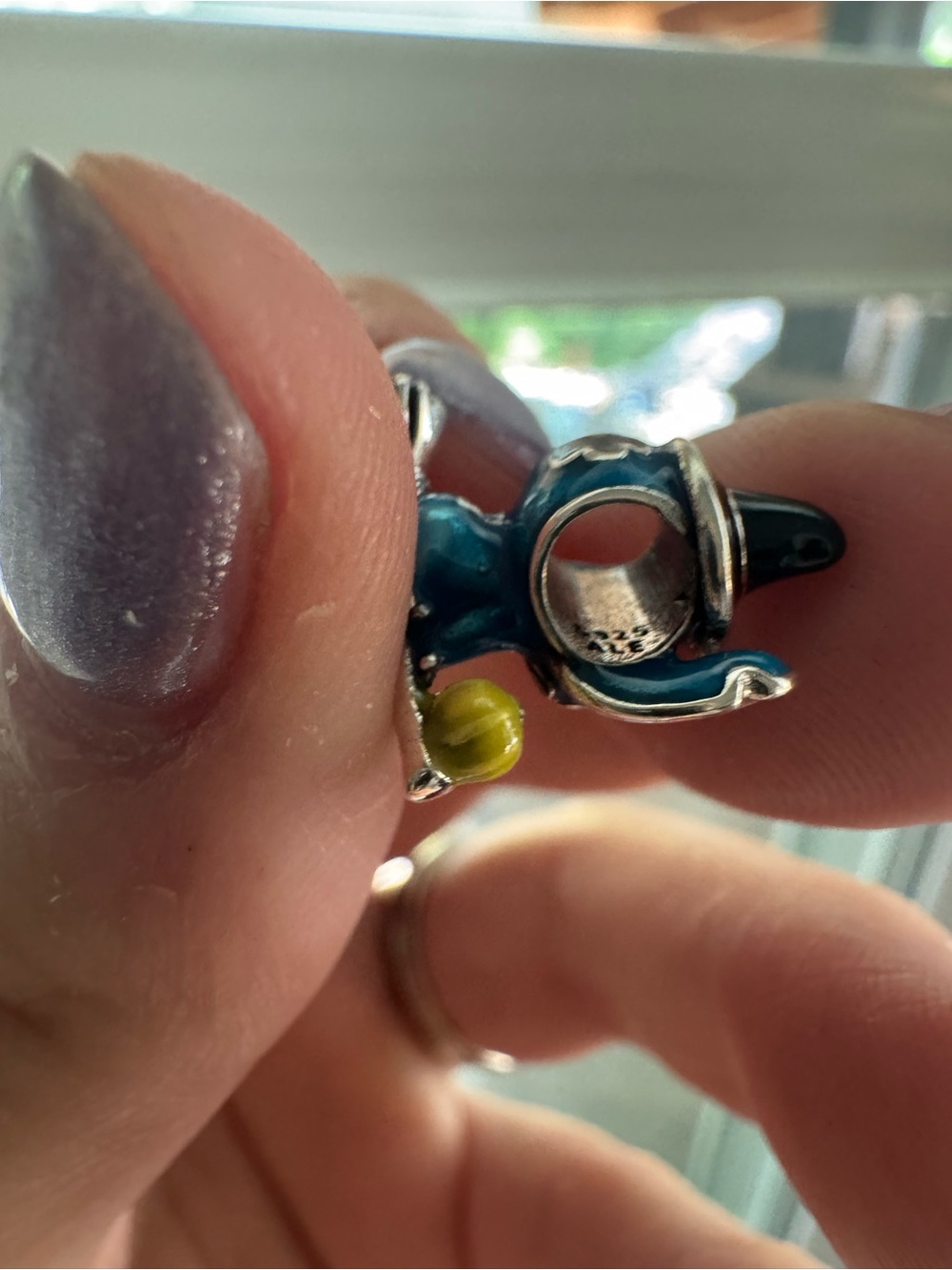 New Stitch Riding a Broom Charm - Picture 4 of 4